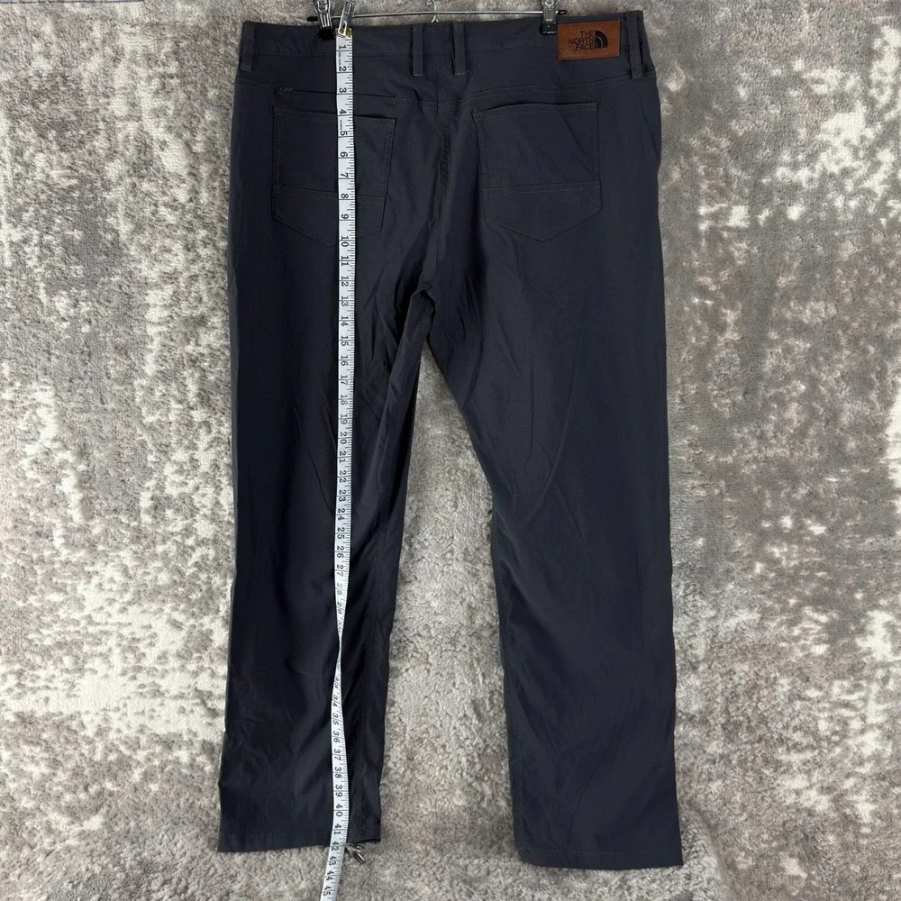 The‎ North Face Size 38 Stretch Straight Leg Casual Pants Gray Button Zip